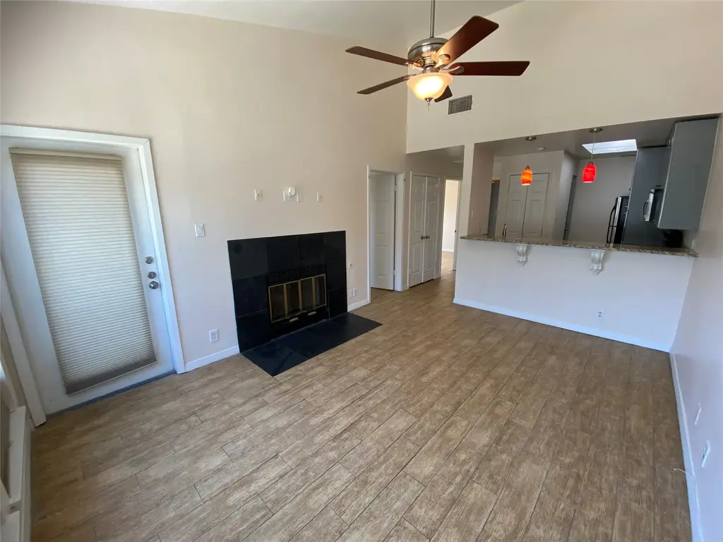 807 W 25th Street 308, Austin