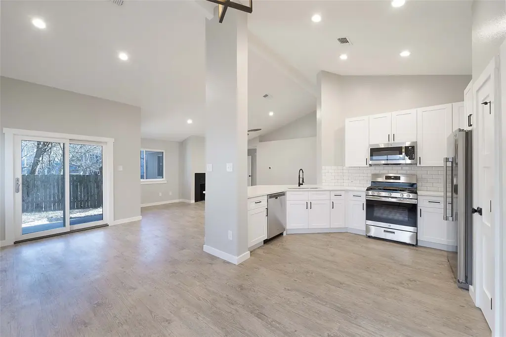 12807 Magnolia Mound Trail, Austin