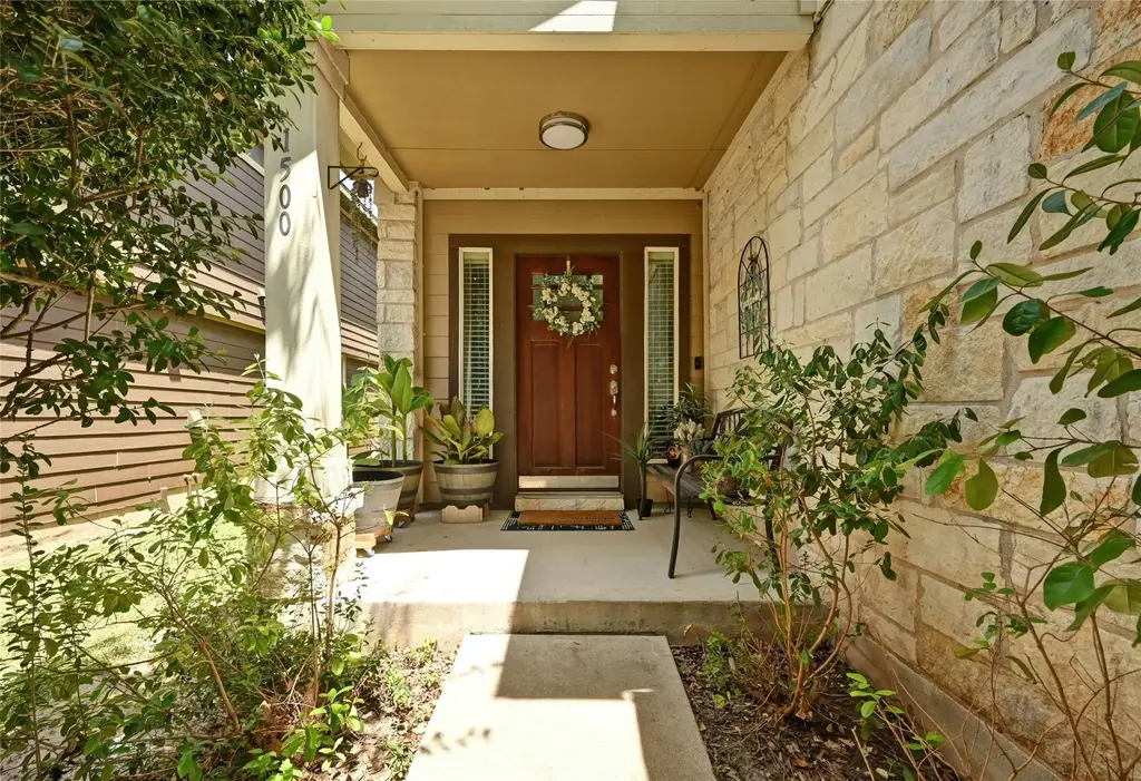 1500 Huckleberry Lane, Austin