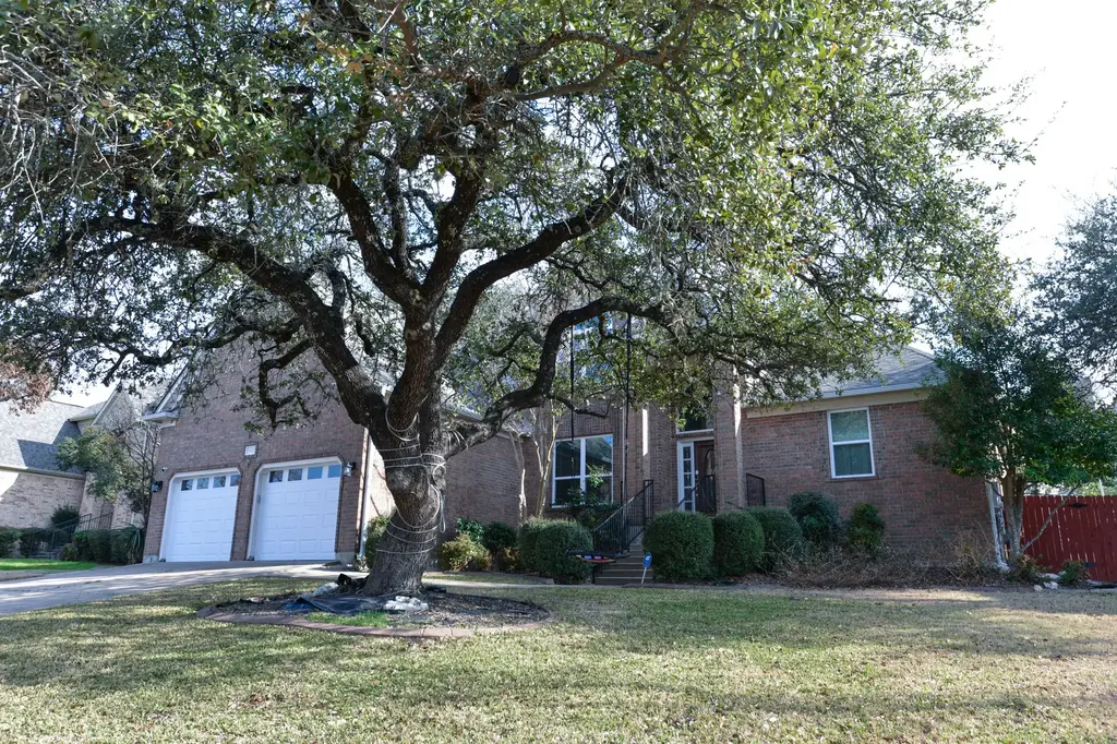 8517 Sweet Cherry Drive, Austin