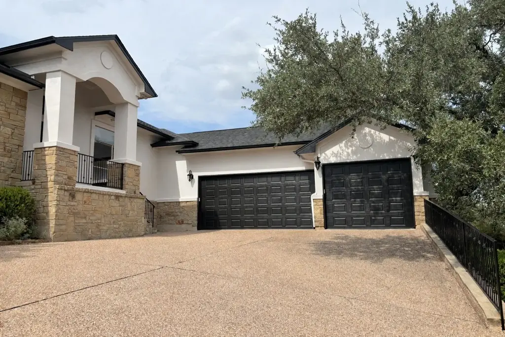 17109 Northlake Hills Drive, Jonestown