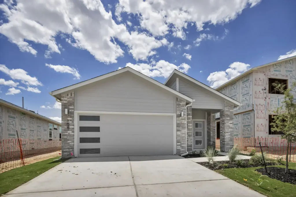 108 Windsor Boulevard, San Marcos