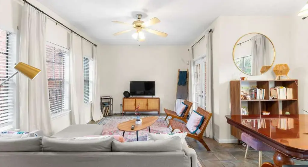 712 W 21st Street 203, Austin