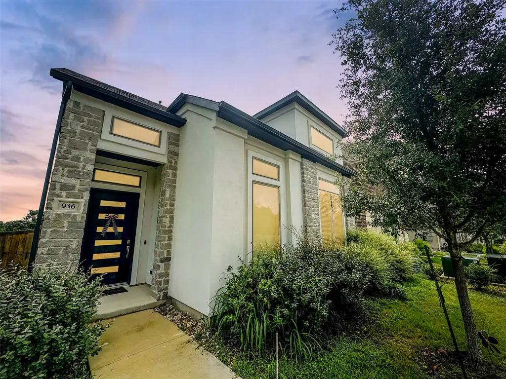 936 Azul Lagoon Drive, Leander