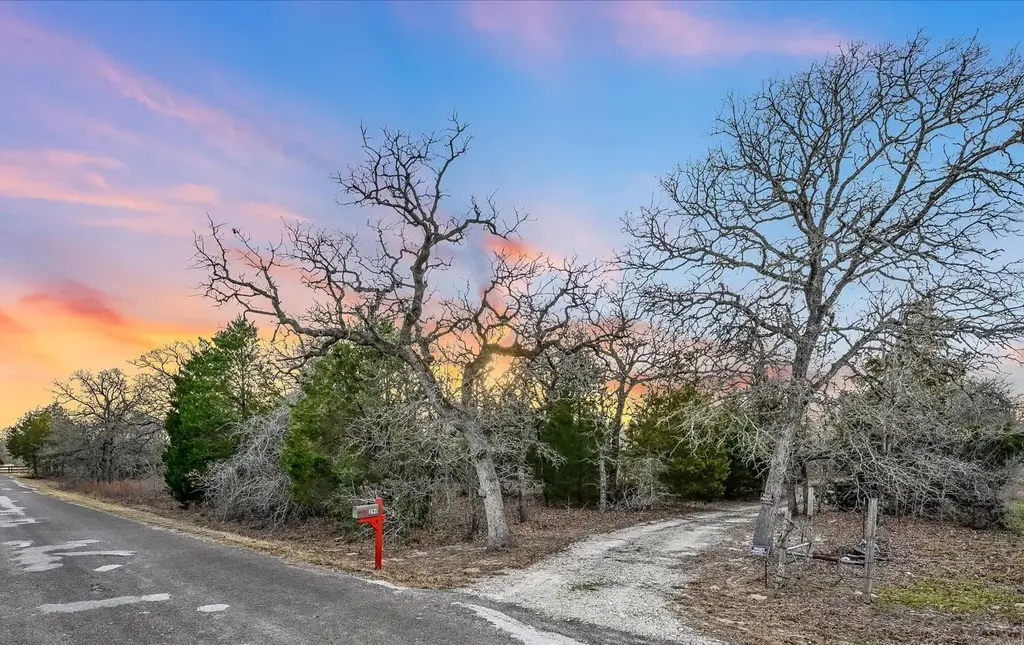 Christensen Road, Elgin