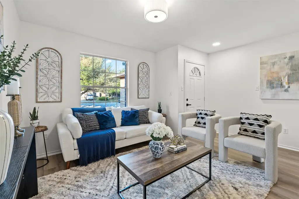 503 Blanco Woods Boulevard, Elgin