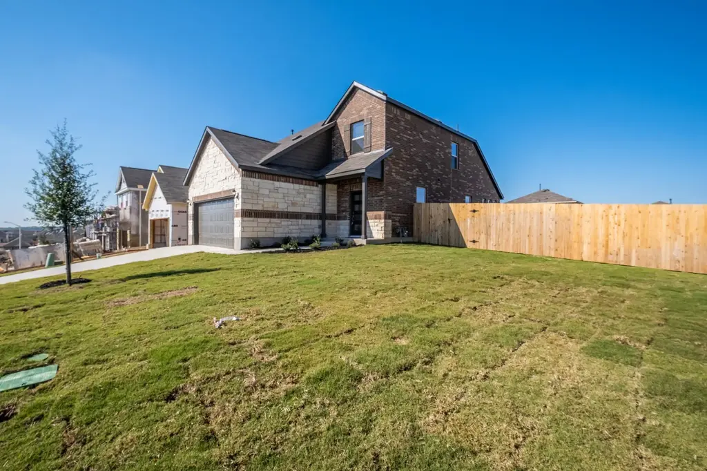 108 Leatherleaf Drive, Buda