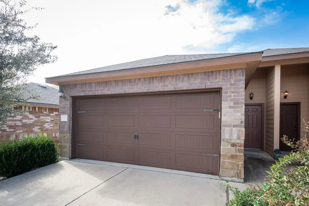 448 Jack Rabbit Lane A, Buda