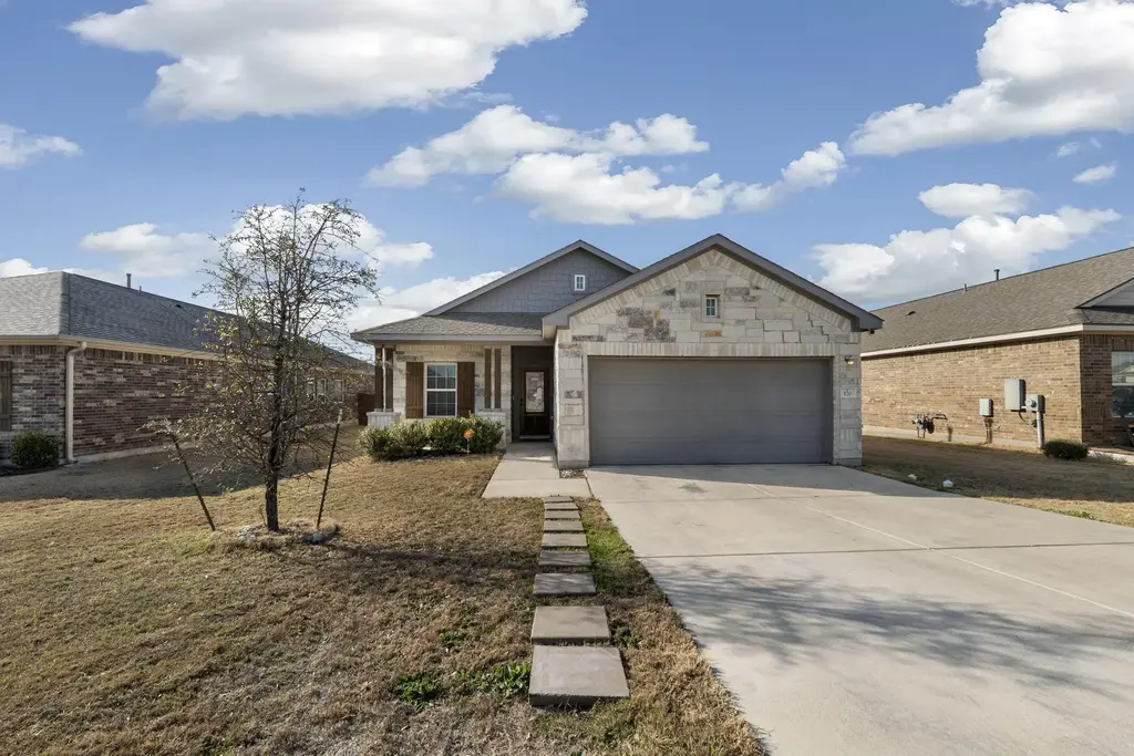 520 Warlander Way, Georgetown