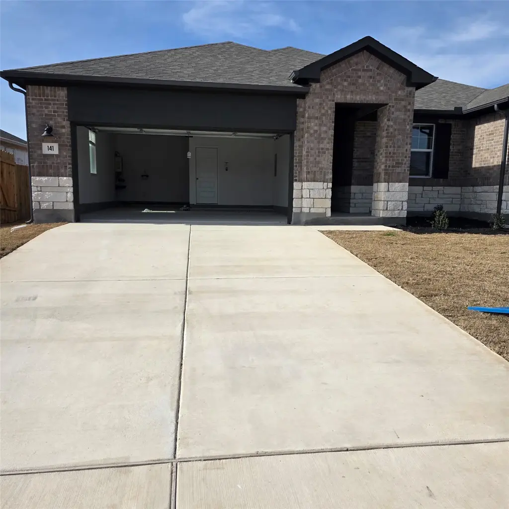 141 Pendleton Drive, Kyle