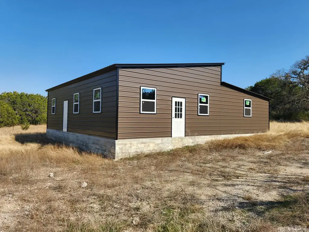 104 Riparian Elm Road, Burnet