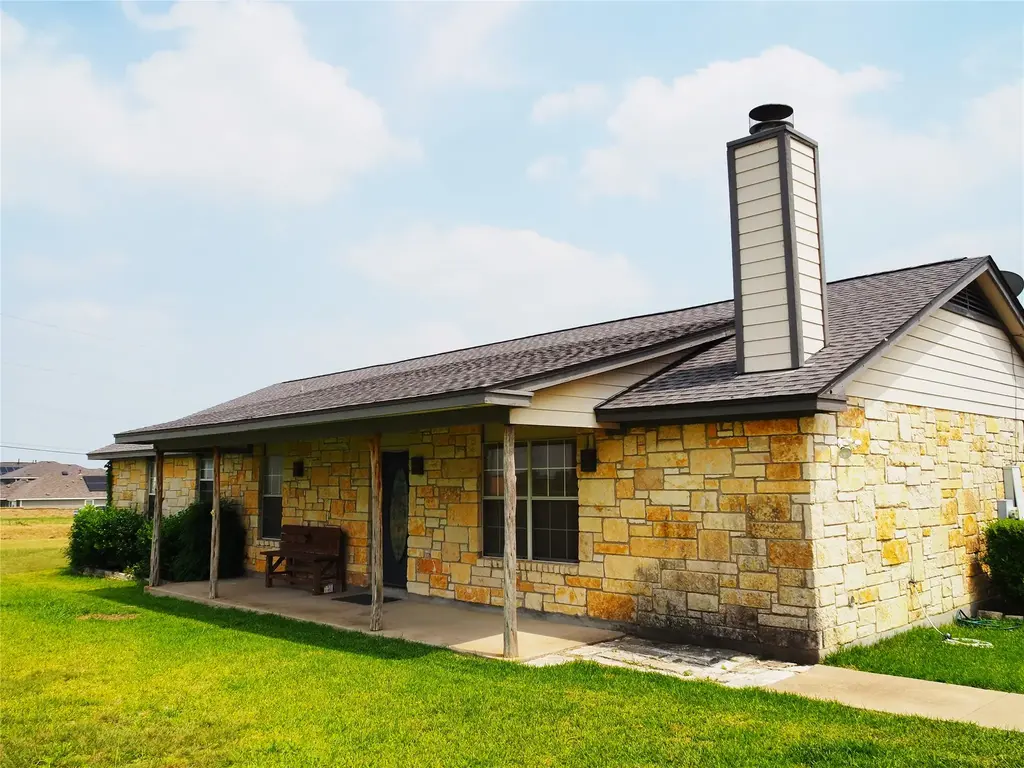 2200 N County Road 122, Round Rock