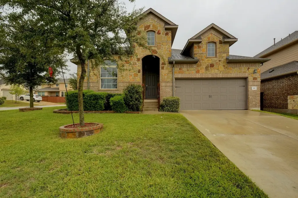 101 Lake Whitney Court, Georgetown