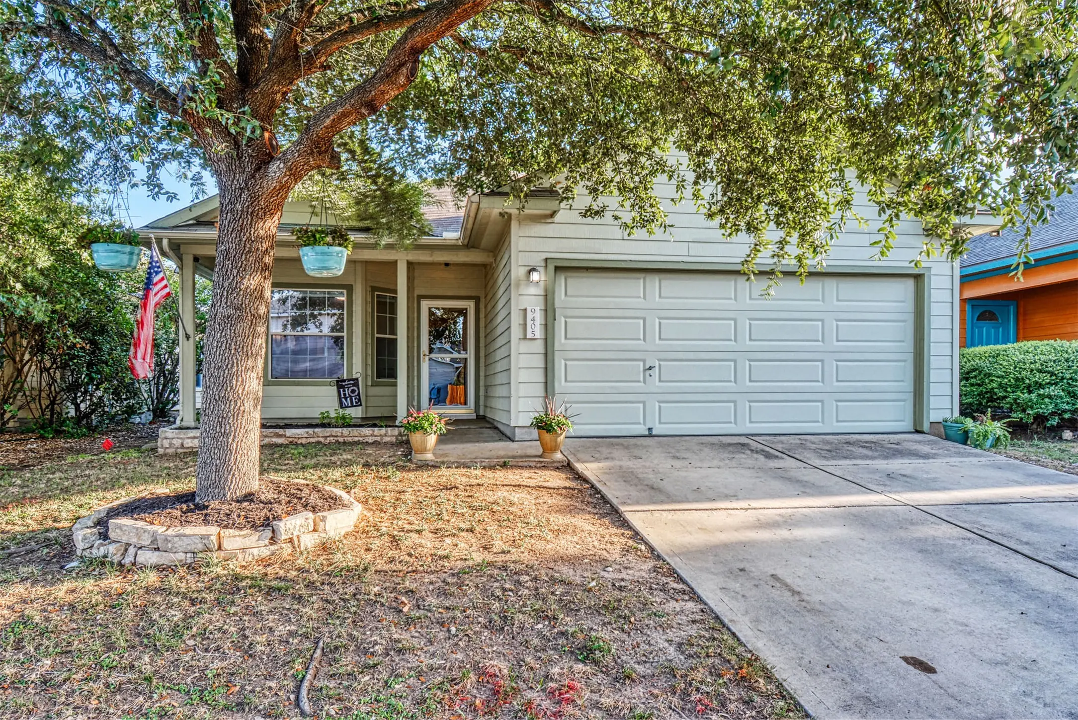 Photo of Listing #1883836