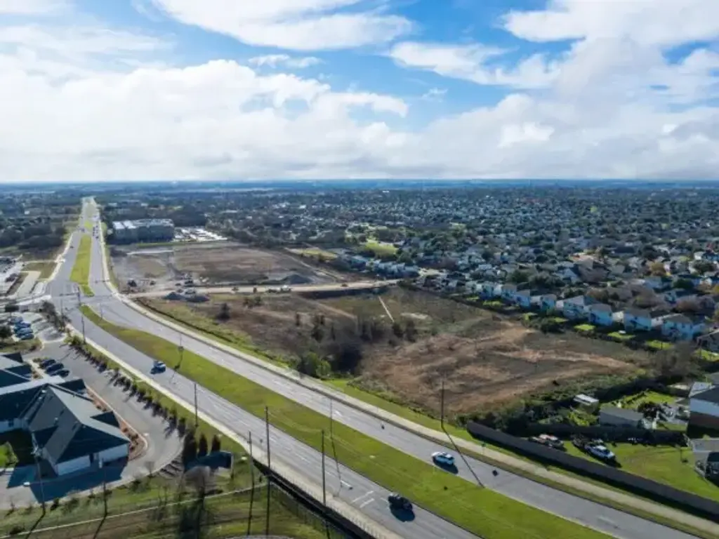Wells Branch Parkway, Pflugerville