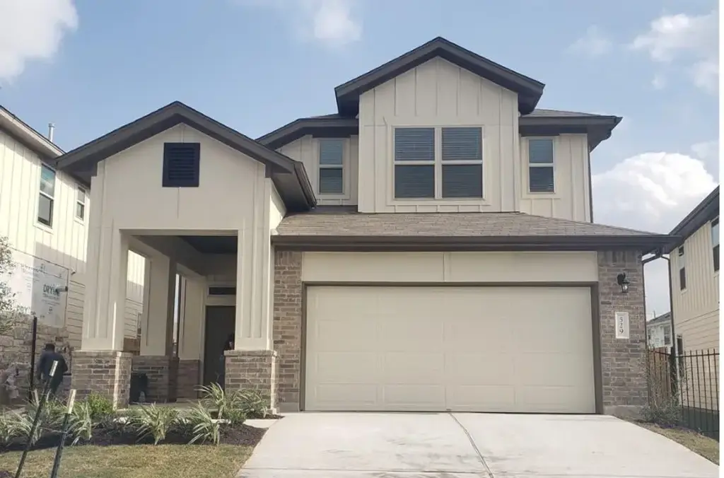529 Betty Ann Way, Leander
