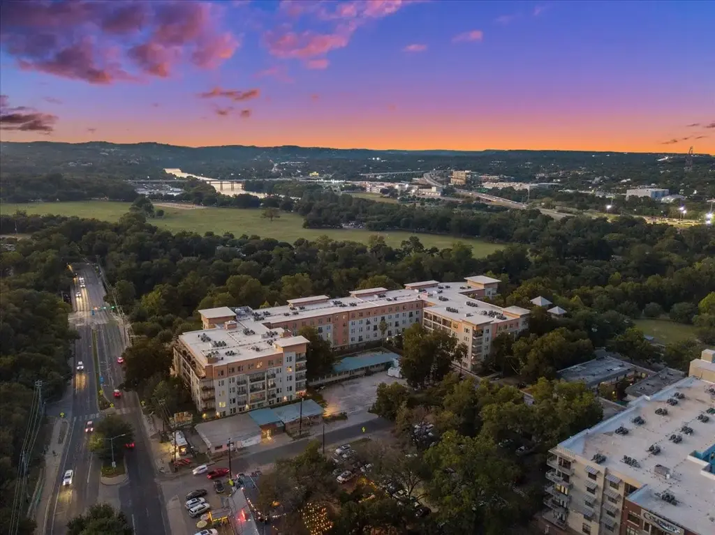 1900 Barton Springs Road 5001, Austin