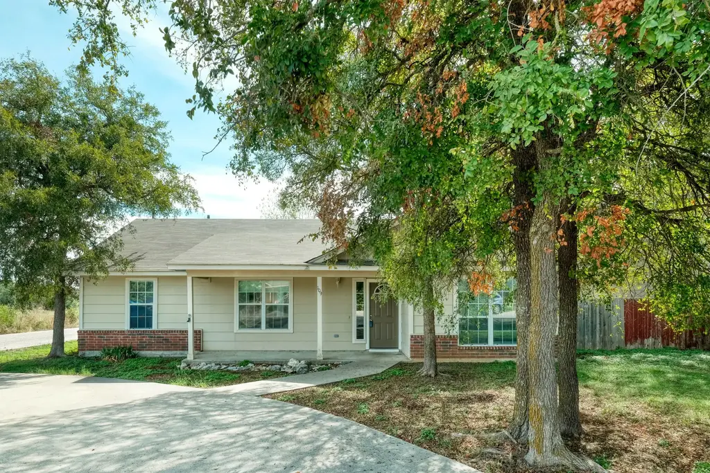 109 Castleberry Court, Bertram