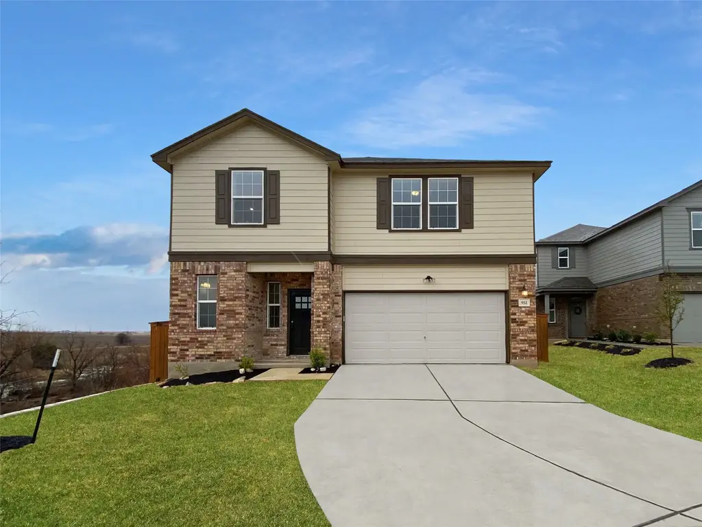 932 Yellow Ribbon Cove, Jarrell