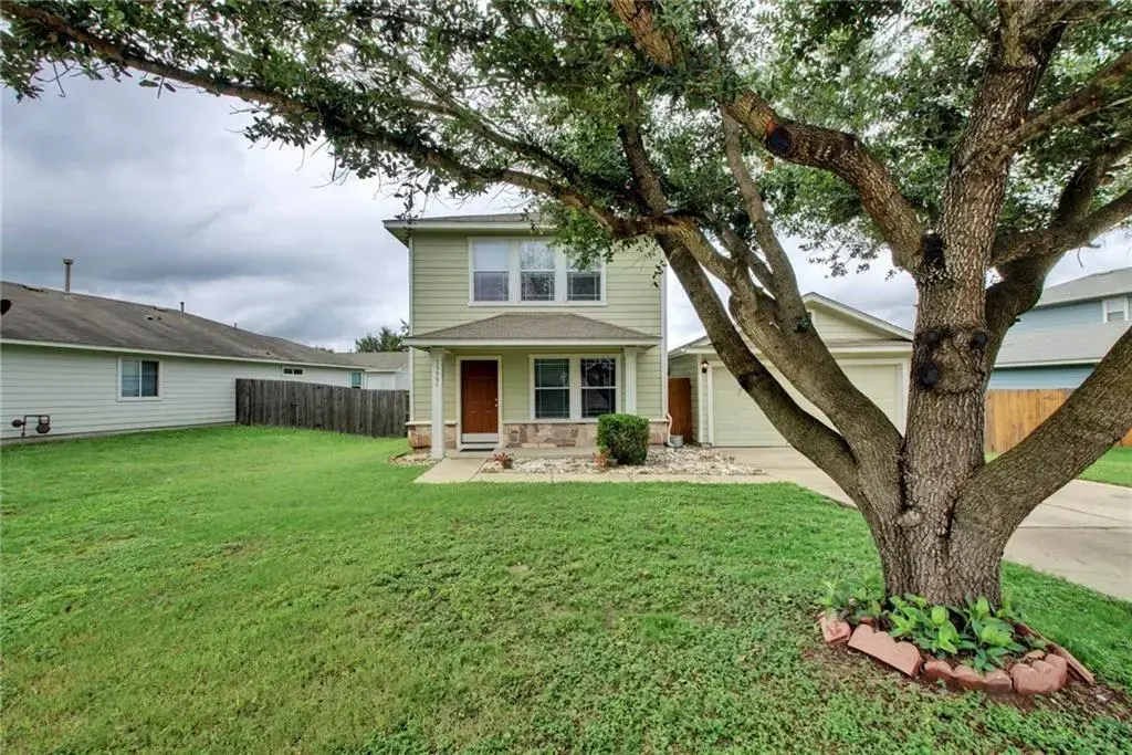 13905 Briarcreek Loop, Manor