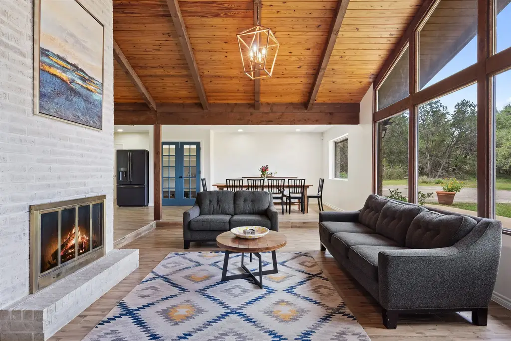 121 Merrywood Lane, San Marcos