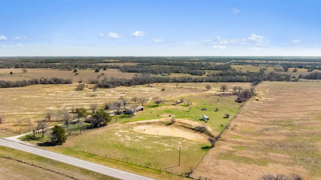950 S Fm 486, Thorndale
