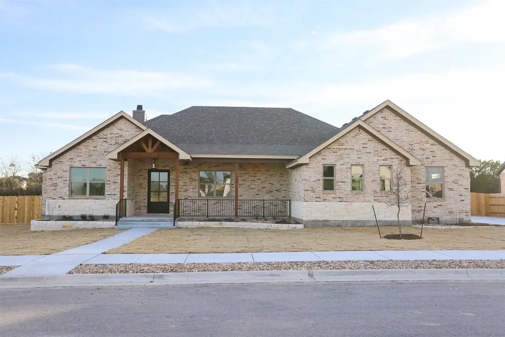 1814 Dorian Drive, Salado