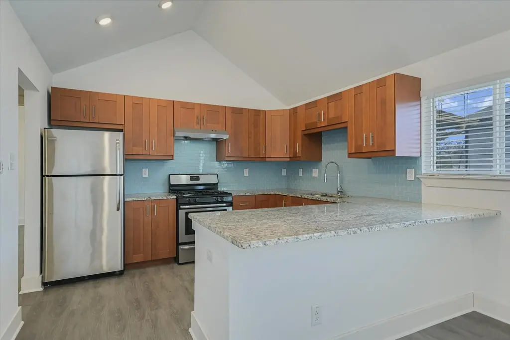 1311 E 52nd Street 2, Austin