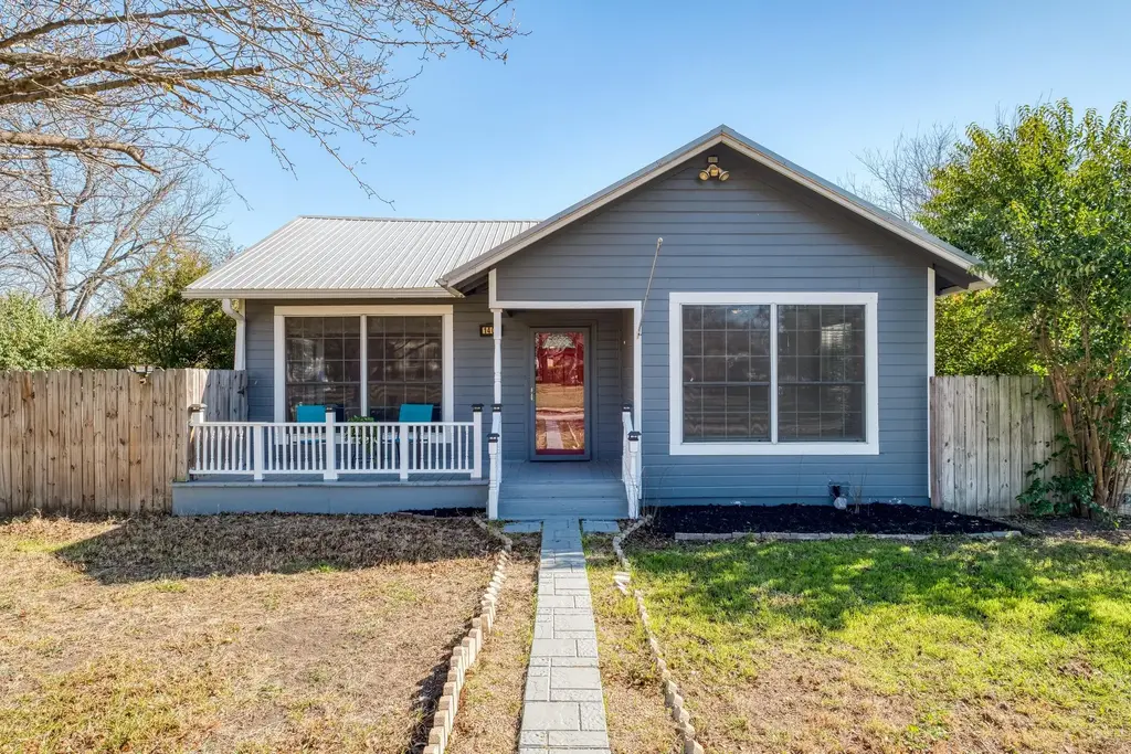 1409 Burns Boulevard, Taylor