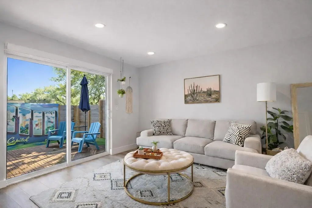 3808 Southway Drive 101, Austin