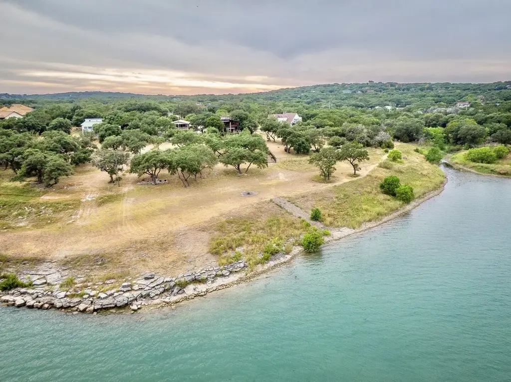 259 Oak Hideaway Drive, Canyon Lake