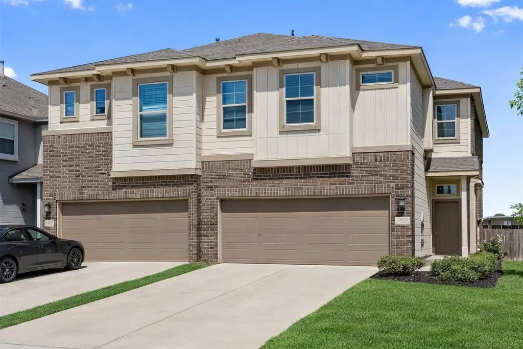 2202 Dillon Pond Lane B, Pflugerville