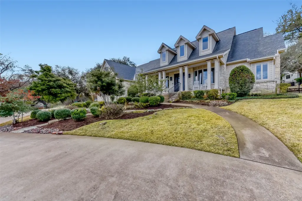 18 Ehrlich Road, Austin