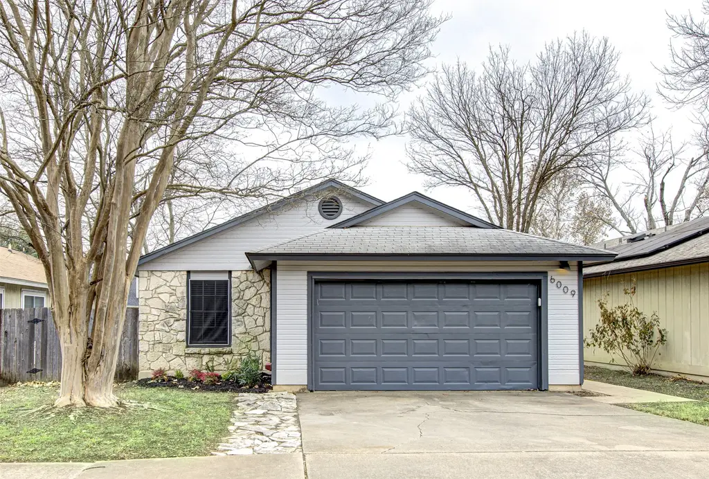 6009 Richard Carlton Boulevard, Austin