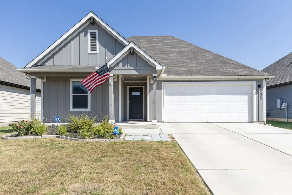203 Mulberry Creek Lane, Hutto