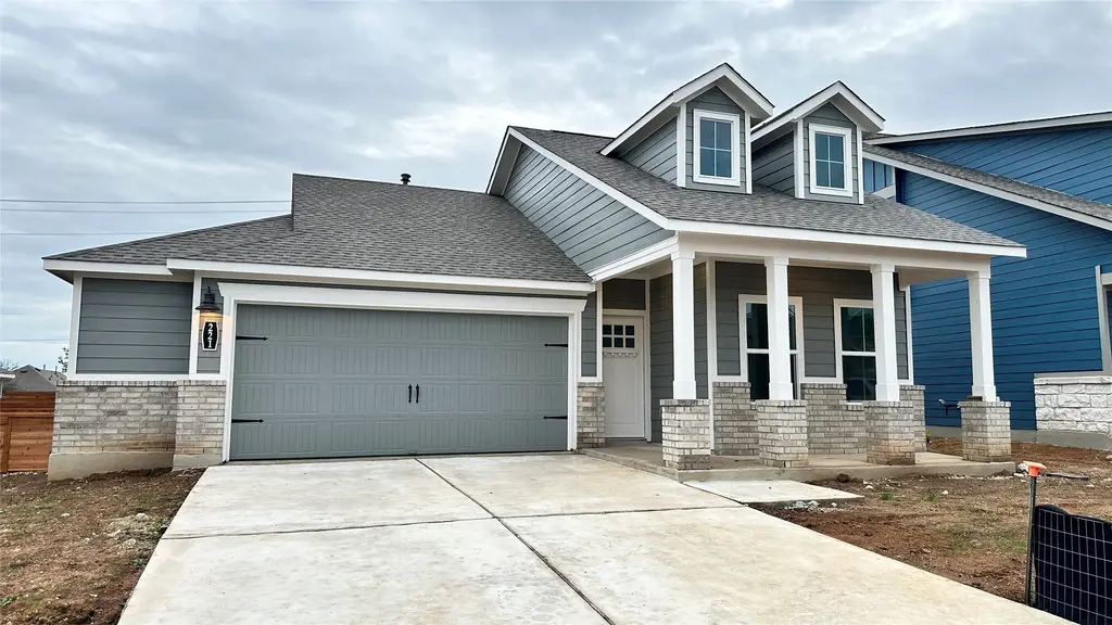 221 Carmello, Kyle
