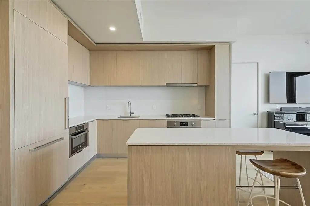 44 East Avenue 2708, Austin