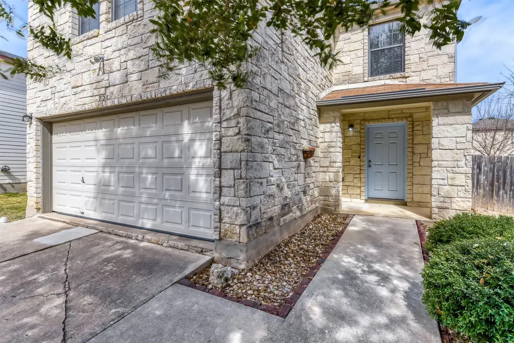 721 New Bridge Drive, Kyle
