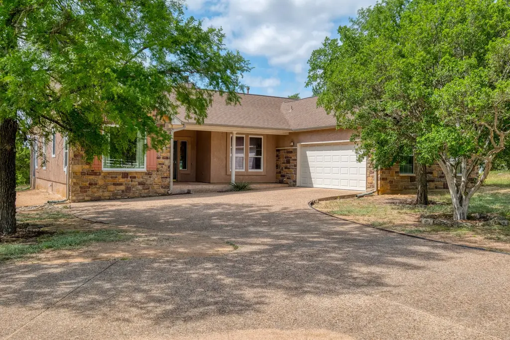 425 Crestwood Drive, Killeen