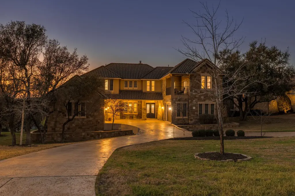 104 Bella Strada Cove, Austin