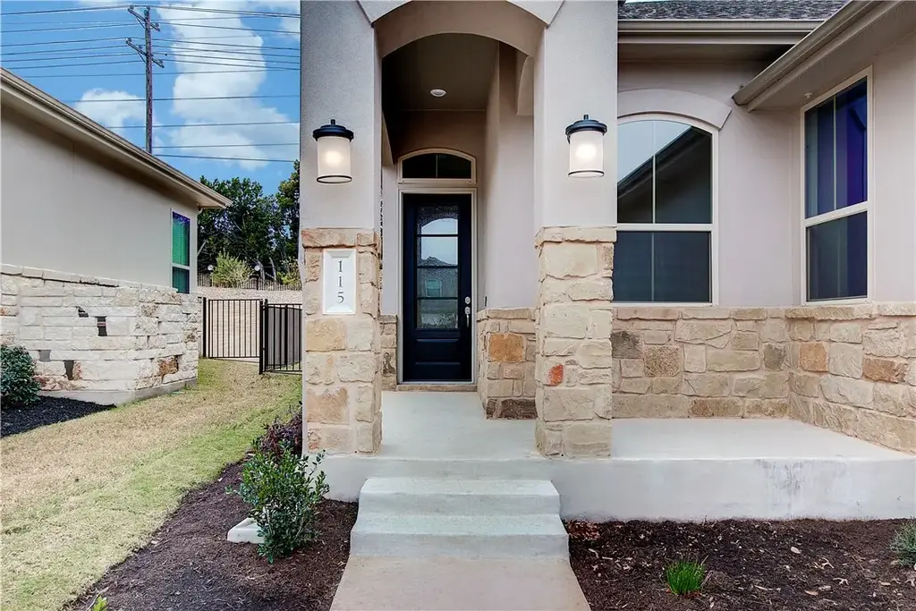 115 Cartwheel Bend, Austin