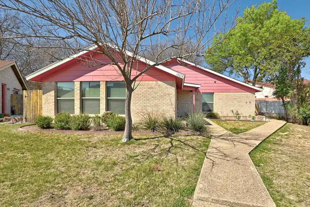1904 Valley Hill Circle, Austin