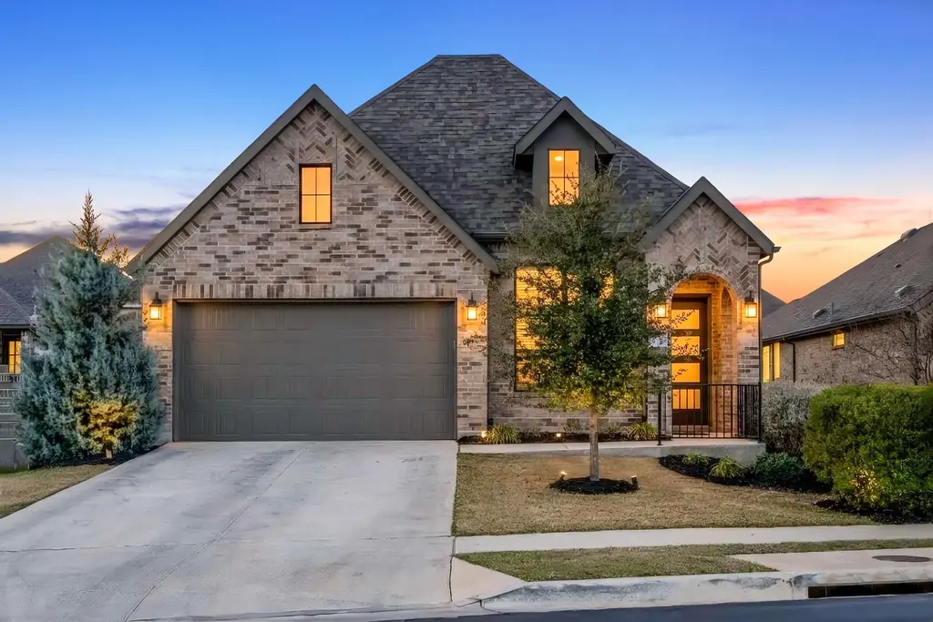 1201 Highcrest, Georgetown