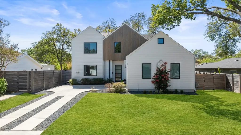 1507 Villanova Drive, Austin