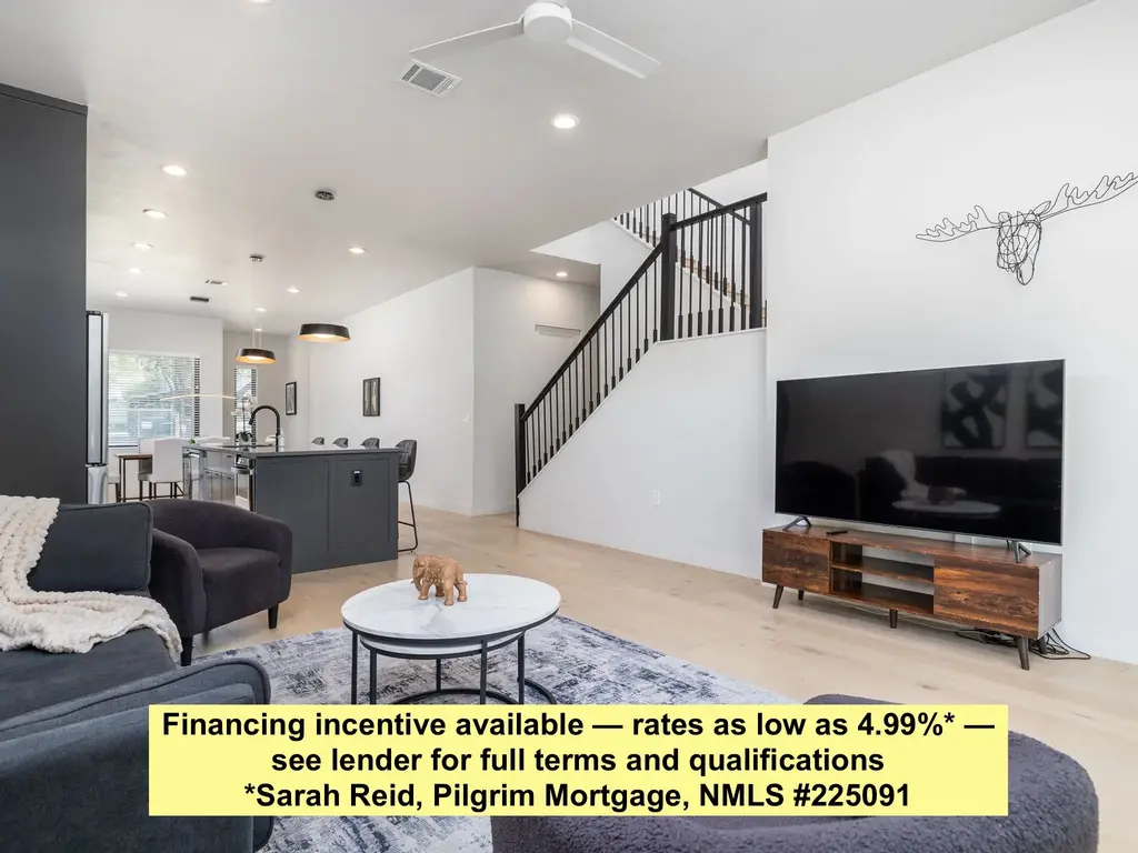 6620 Isabelle Drive B, Austin