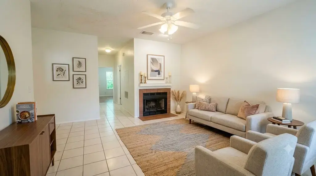 106 E 30th Street 101, Austin