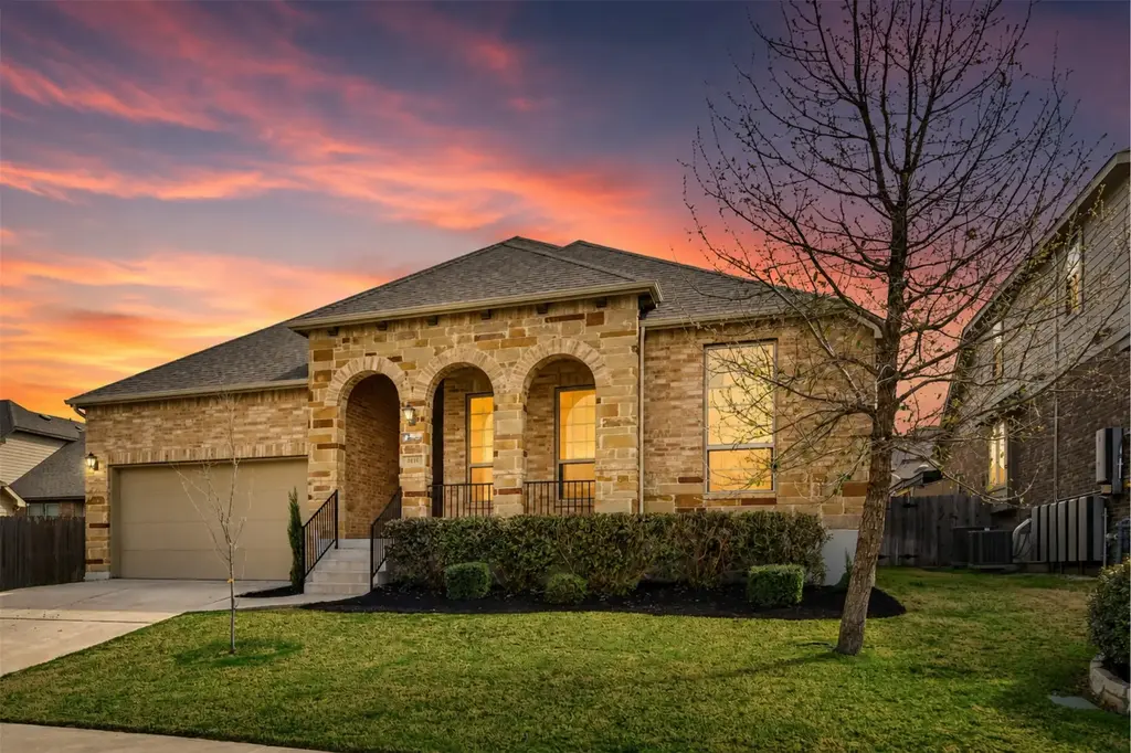 6711 Calabria Drive, Round Rock