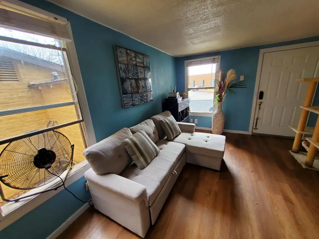 1034 Wheatley Drive A, Austin