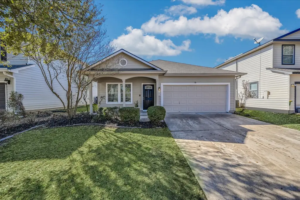11816 Bastrop Street, Manor