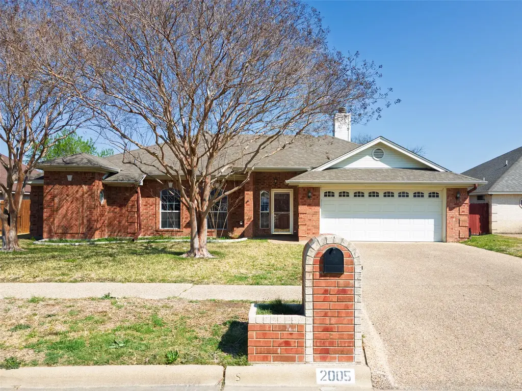 2005 Excel Drive, Killeen